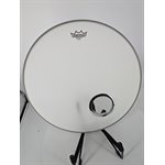 REMO - BR1120-00 / GPH4 - Ambassador Coated Bass Drum Head - 20'' - with 4'' hole and chrome protector